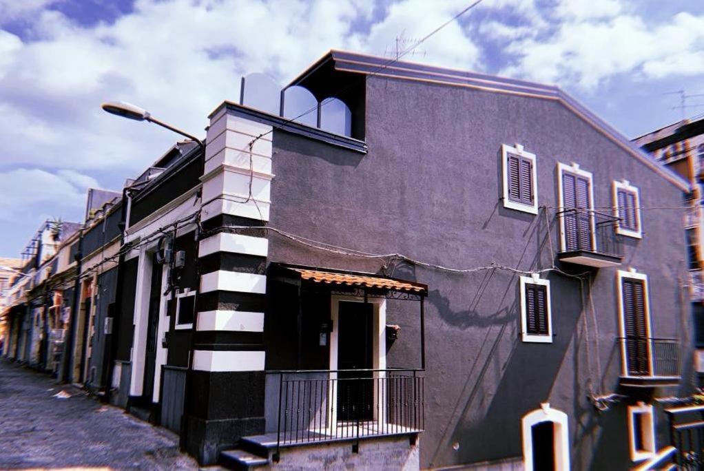 Appartamento Casa Ferdinandea Aeroporto di Catania Fontana Rossa Esterno foto