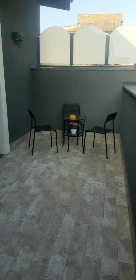 Appartamento Casa Ferdinandea Aeroporto di Catania Fontana Rossa Esterno foto